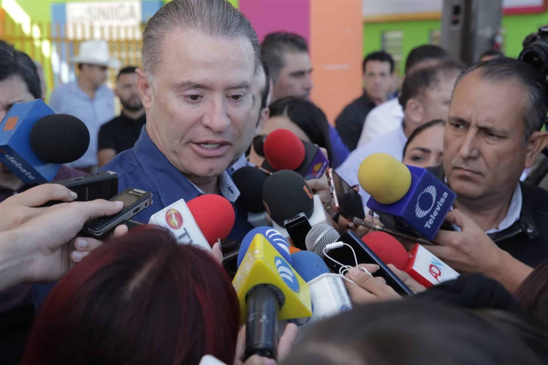 Lamenta el gobernador los dos feminicidios registrados la última semana. FOTO: Cortesía.