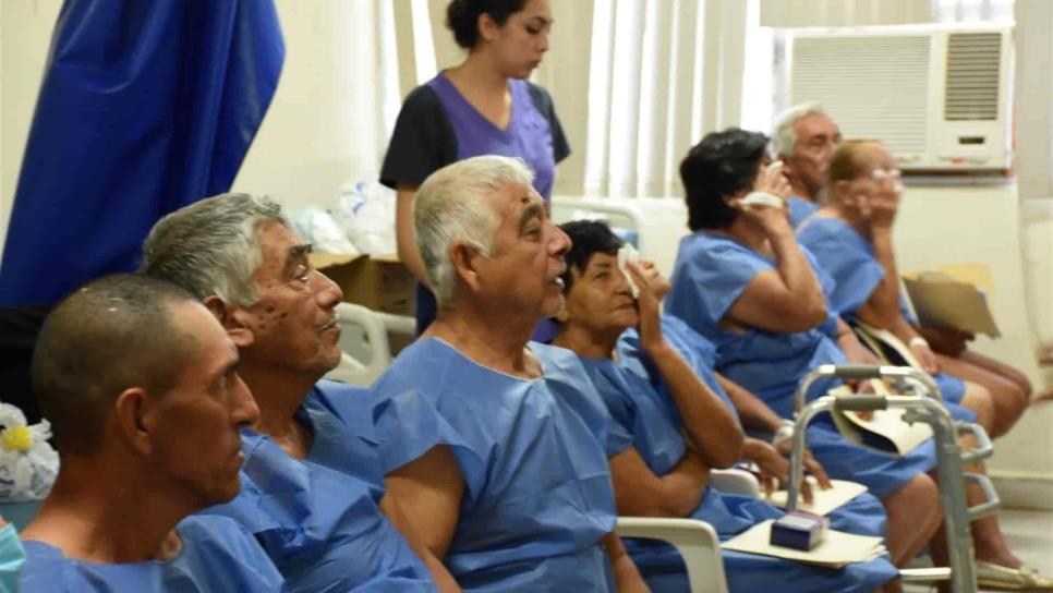 Benefician a rosarenses con cirugías de cataras gratuitas