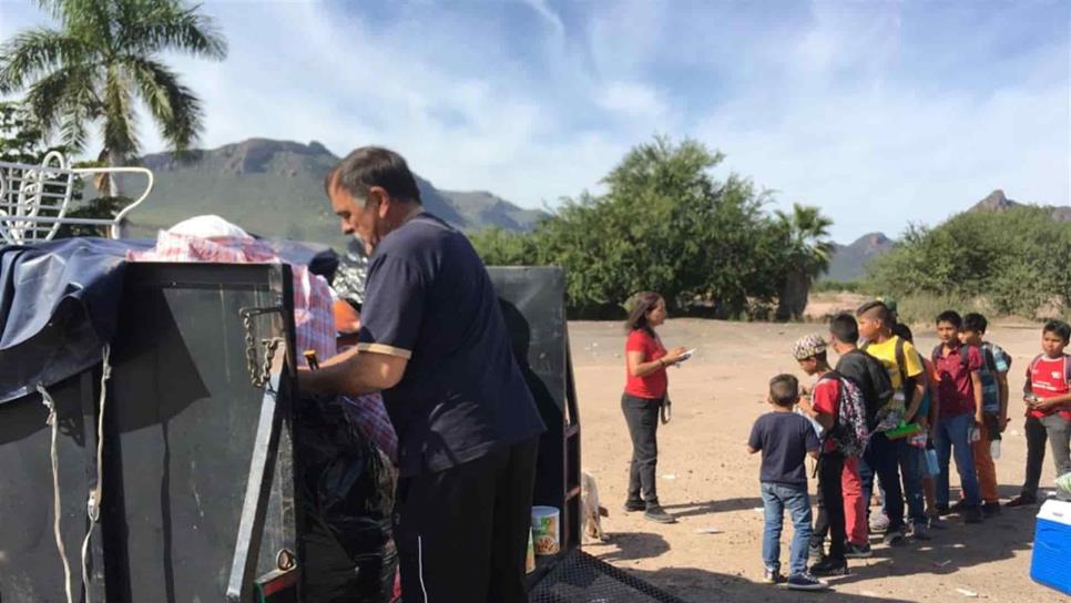 Paisanos altruistas molestos por cobro de impuestos