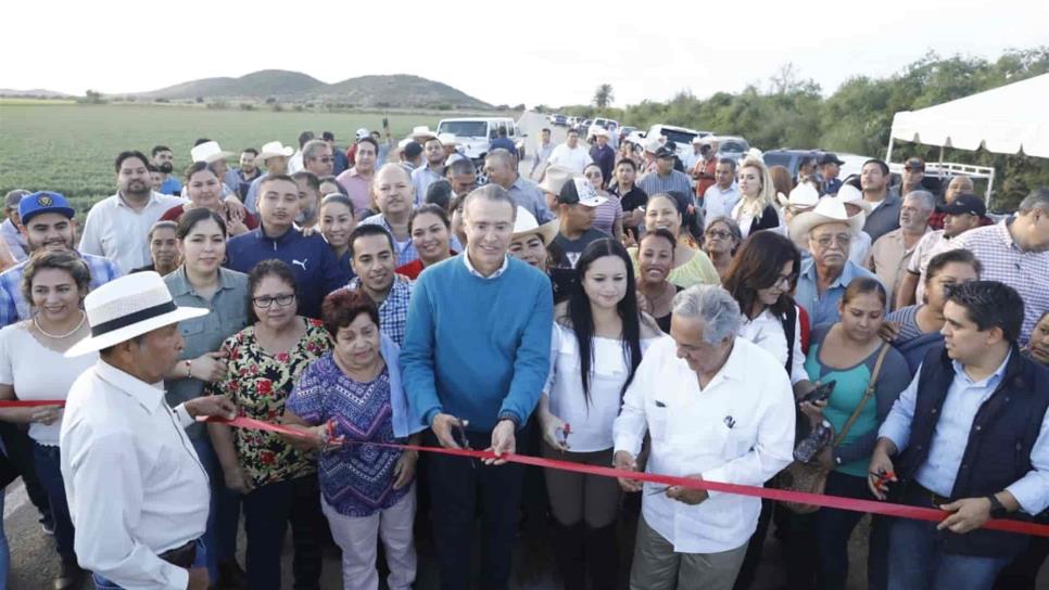 Inaugura gobernador tramo de la carretera a El Palotal y anuncia su conclusión