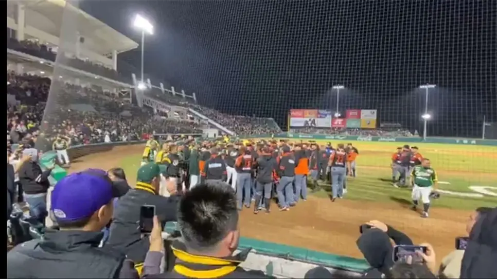 Suspenden cuatro juegos a Hernández; a León y Duarte, uno