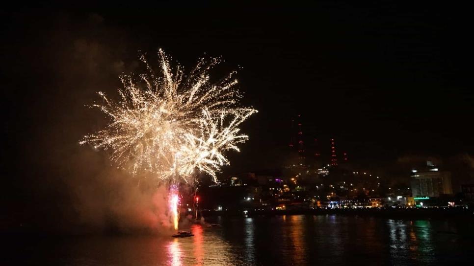 Mazatlán festeja en grande el inicio de año nuevo