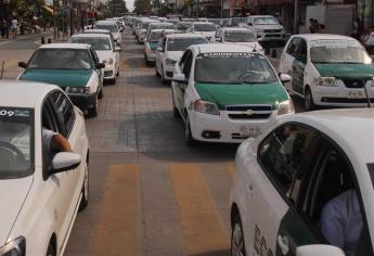 Exhortan a taxistas de Topo a denunciar formalmente abusos de policías