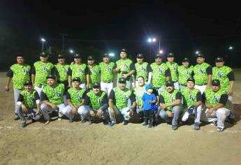 Lidera Hugo Mexía el bateo en el Softbol de Medios