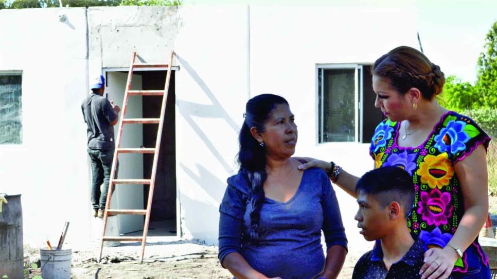 Anuncia Nubia Ramos la construcción de mil viviendas para el 2020
