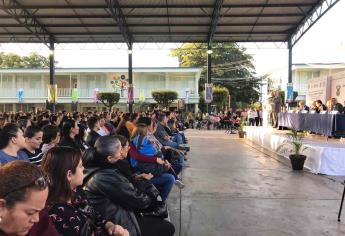 Rector de la UAS se reúne con padres de familia de la prepa Zapata