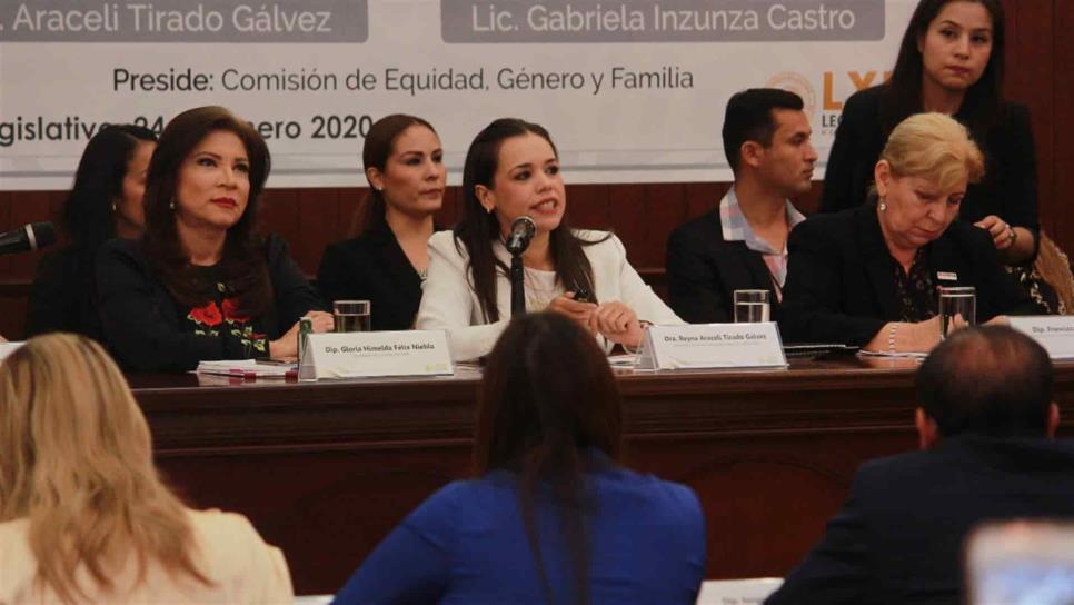 Comparecen ante el Congreso local titulares de Ismujeres y Cepavif