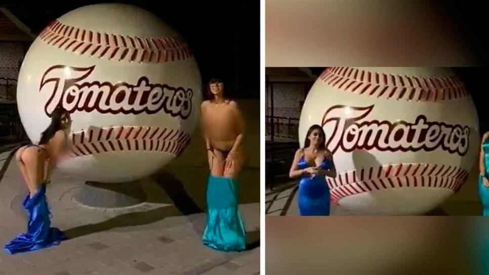 Actrices se desnudan frente a estadio de Tomateros