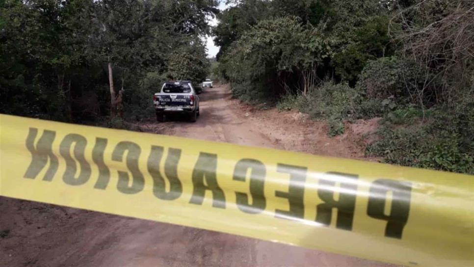 Hallan a hombre asesinado a balazos en camino rural de Mazatlán