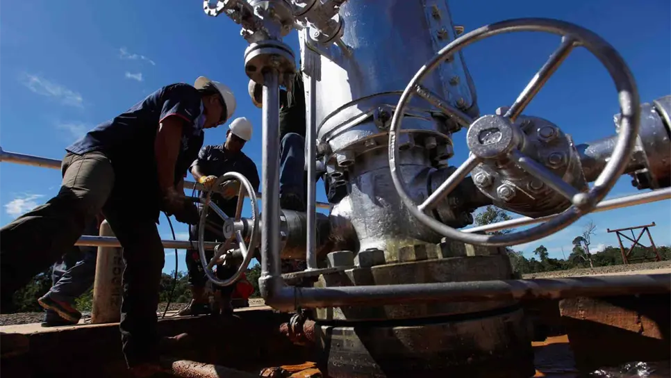 Precios del petróleo se cotizan al alza
