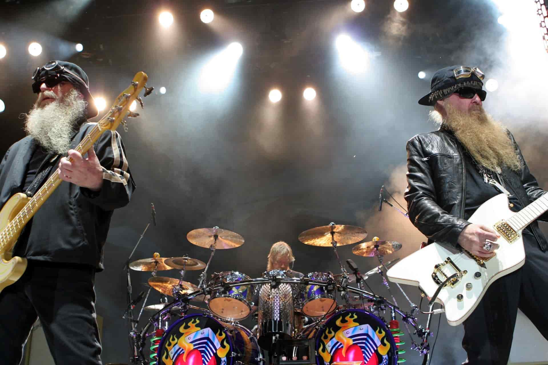 ZZ Top quiere echar a rodar una gran bola de cera con un nuevo disco