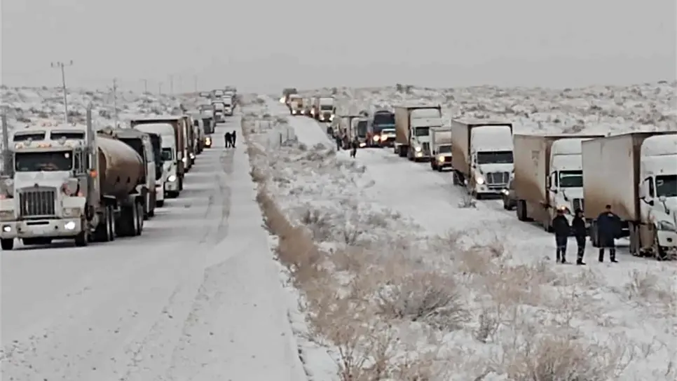 Así las carreteras en la sierra de Sonora. FOTO: Twitter Guardia Nacional Carreteras.