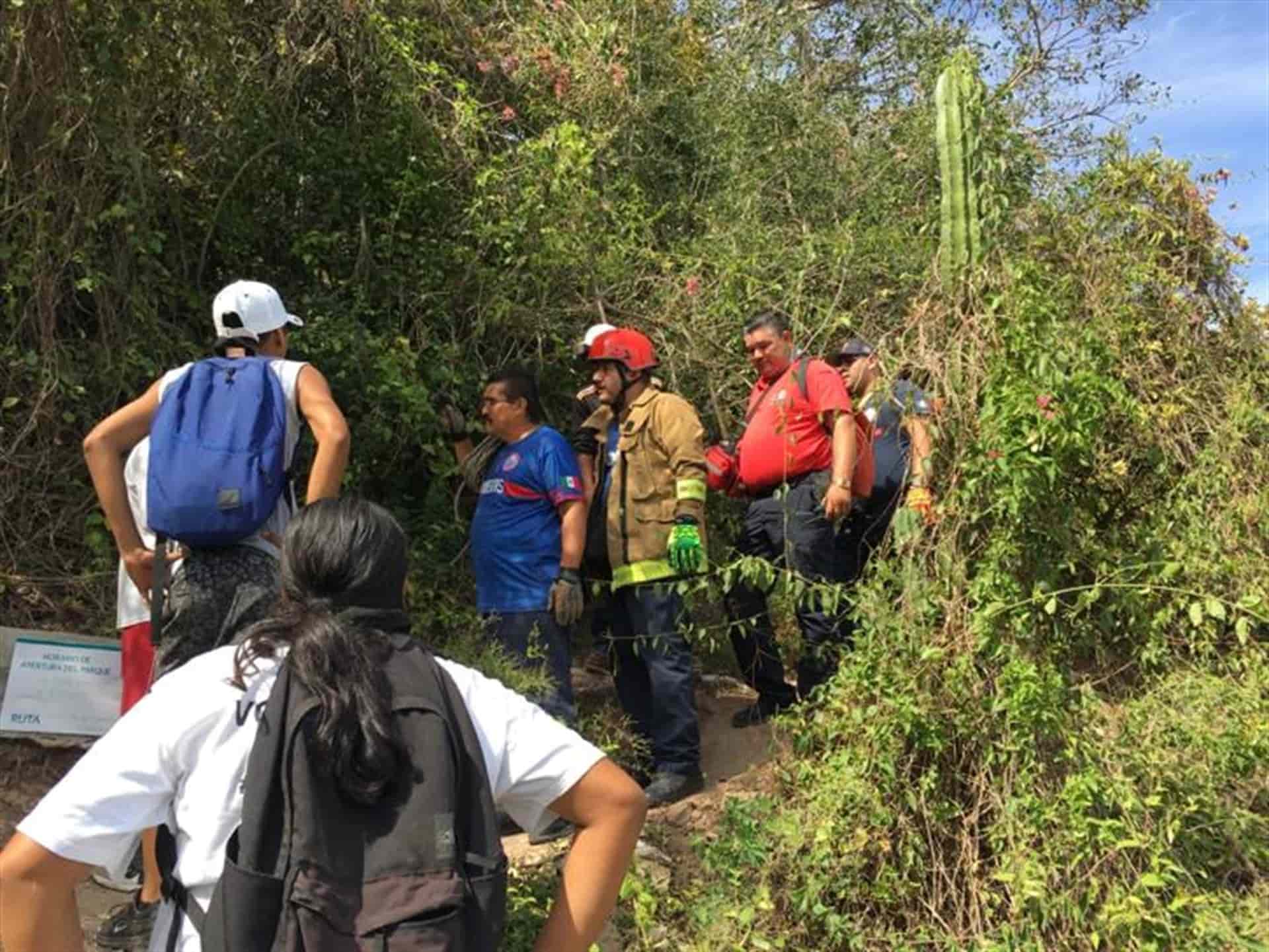 Rescatan a dos menores extraviadas en el Faro de Mazatlán