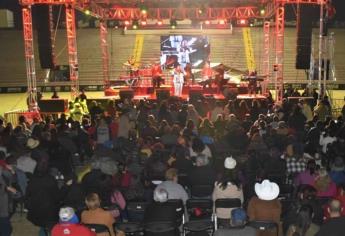 Miles disfrutan del segundo Baile del Recuerdo en Los Mochis