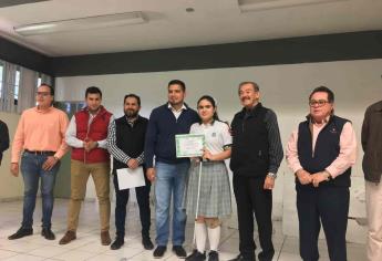 Jóvenes de Cobaes participan en concurso de oratoria