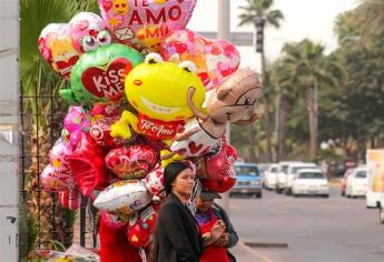 Regalos y flores reactivan economía de comercios: Canaco