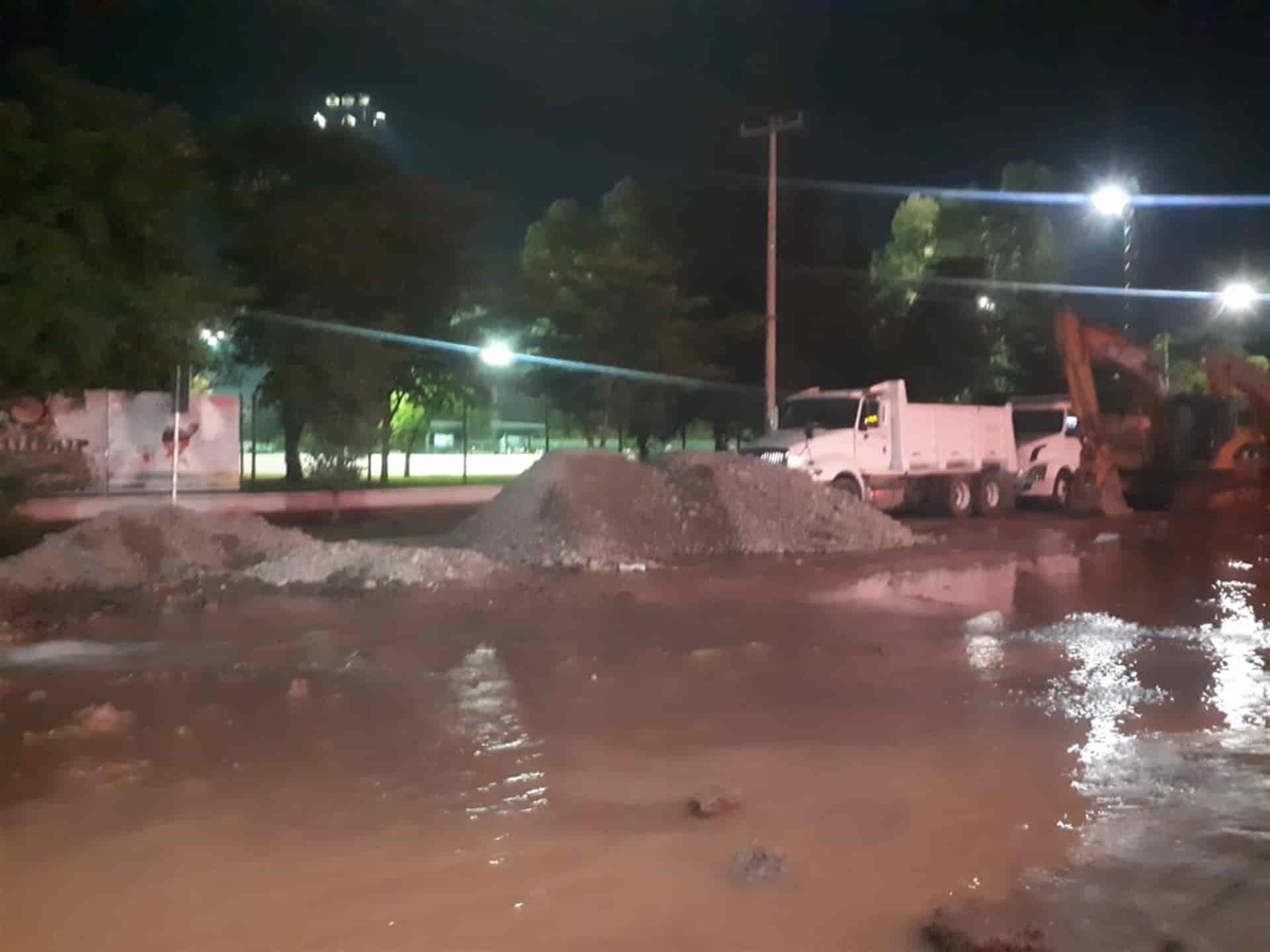 ¡Todos a bañarse! Regresa el agua a Los Mochis