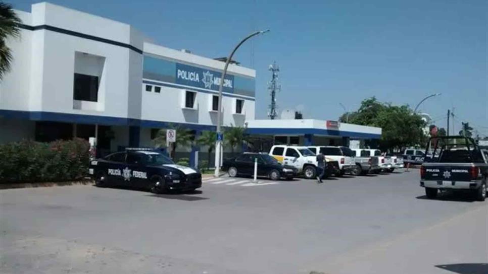 Acusan a policías de Ahome de amenazar con «desaparecer» a ciudadano