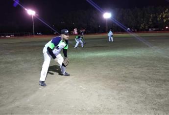 Luz Noticias-Auto Audio vence a Monkeys en el Softbol de Medios