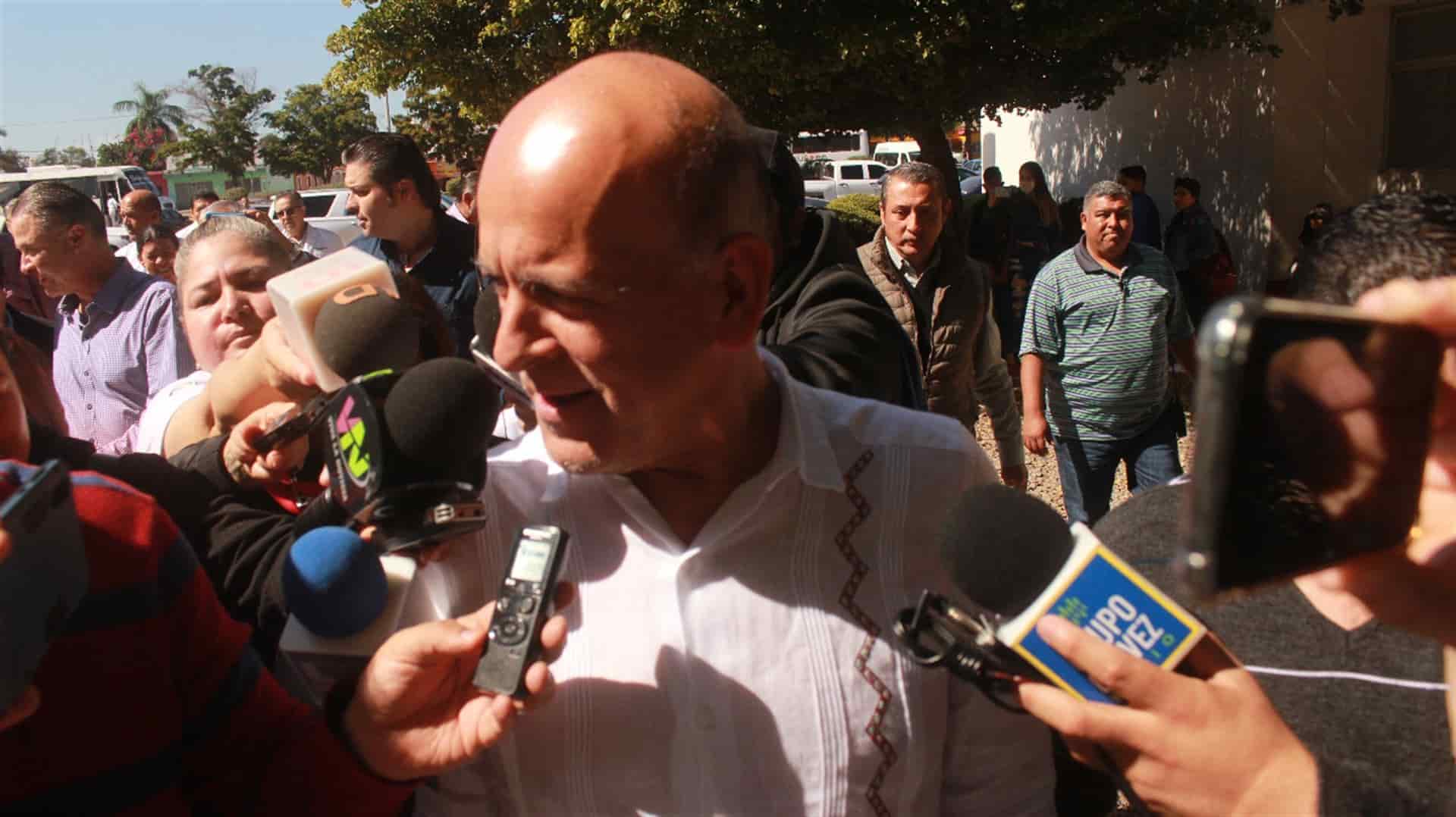 Rocha Moya descarta acusar a Juan Ferrer por no enviar recurso para hospitales