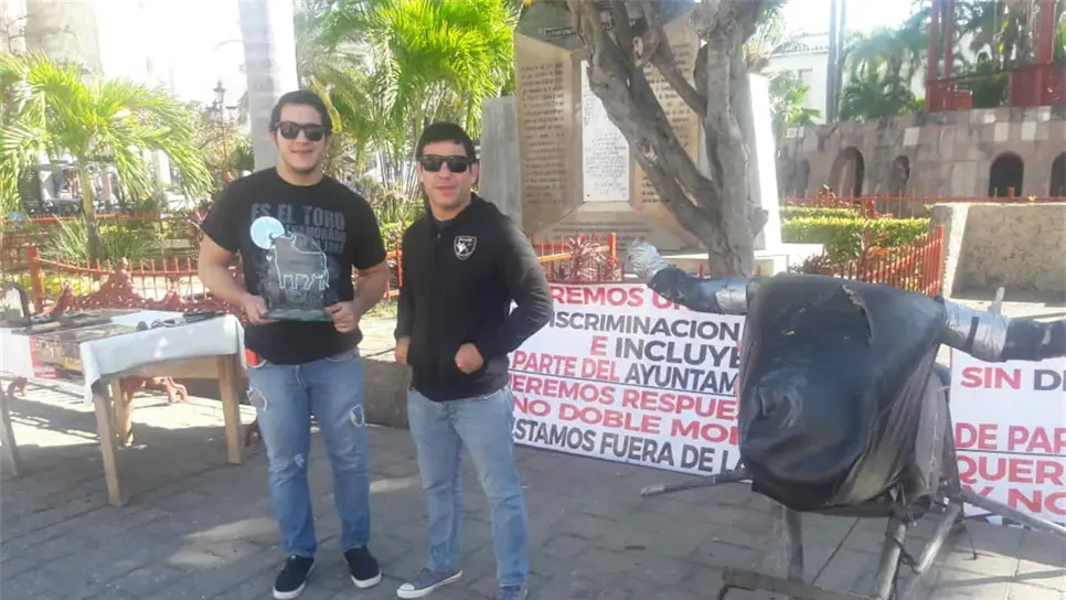 Forcados se plantan en Mazatlán al negarles permiso para corrida de toros