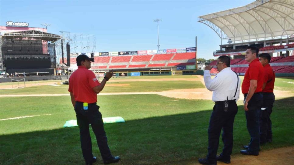 Previenen contingencias en sede de coronaciones del Carnaval de Mazatlán