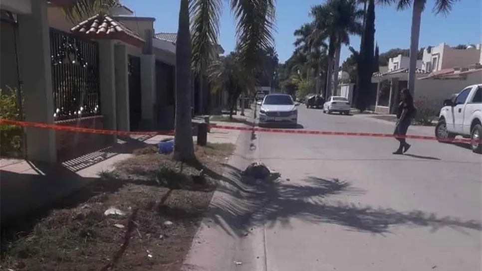 Muere jardinero en privada de Los Mochis