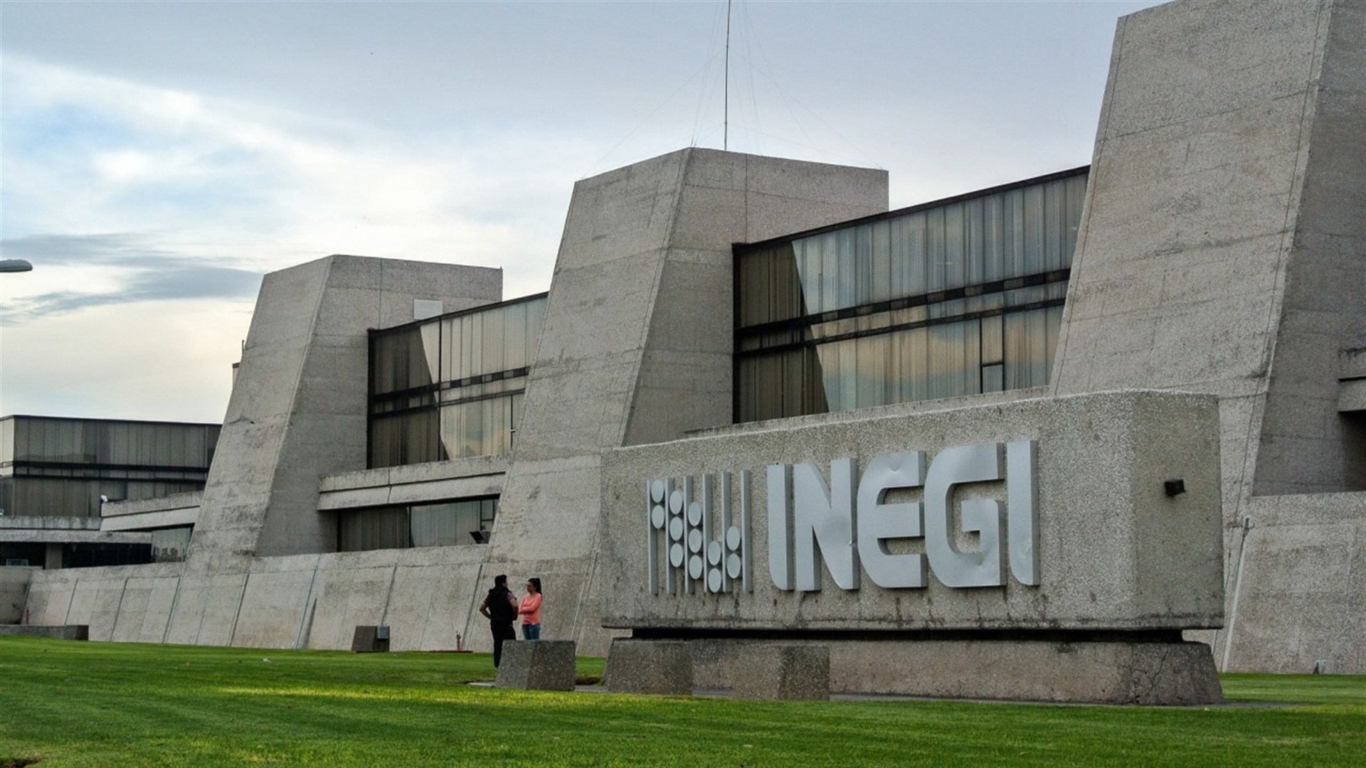 INEGI reporta caída del PIB de 0.1% en 2019