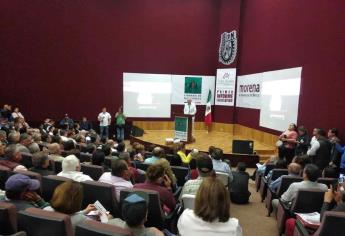Presenta el Diputado Federal Iván Ayala su primer Informe Legislativo
