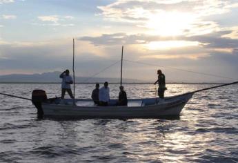 Anuncia gobernador apoyo a pescadores con programa federal