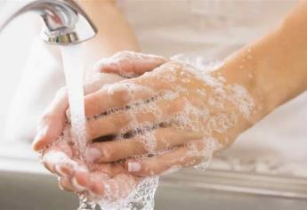 La forma correcta de lavarse las manos, según la OMS