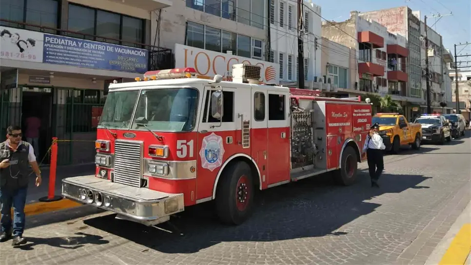 Se registra conato de incendio en negocio del Centro de Mazatlán