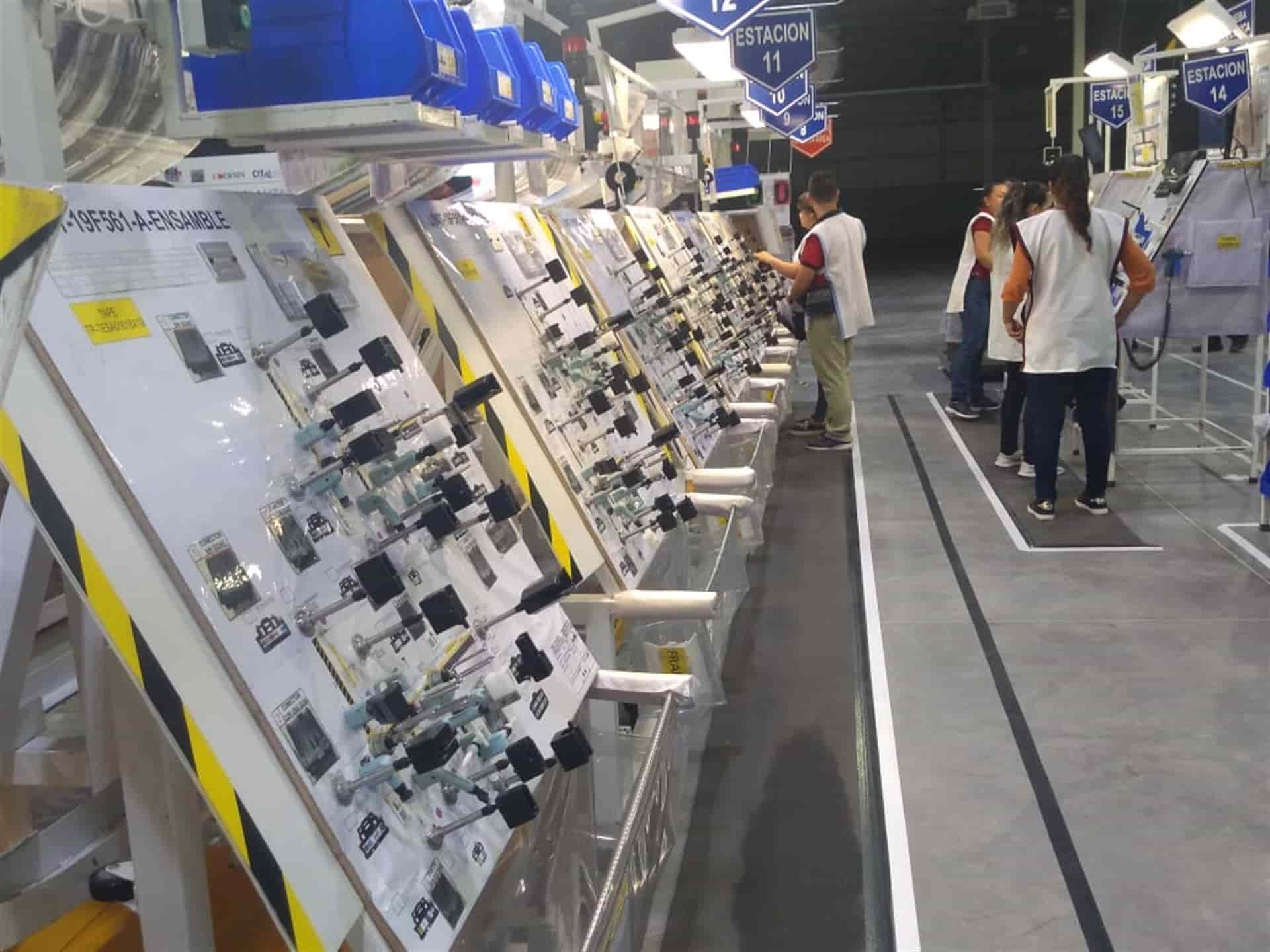 Maquiladoras podrían abrir en mayo: Sedeco