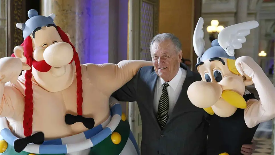 Muere creador de Astérix, Albert Uderzo
