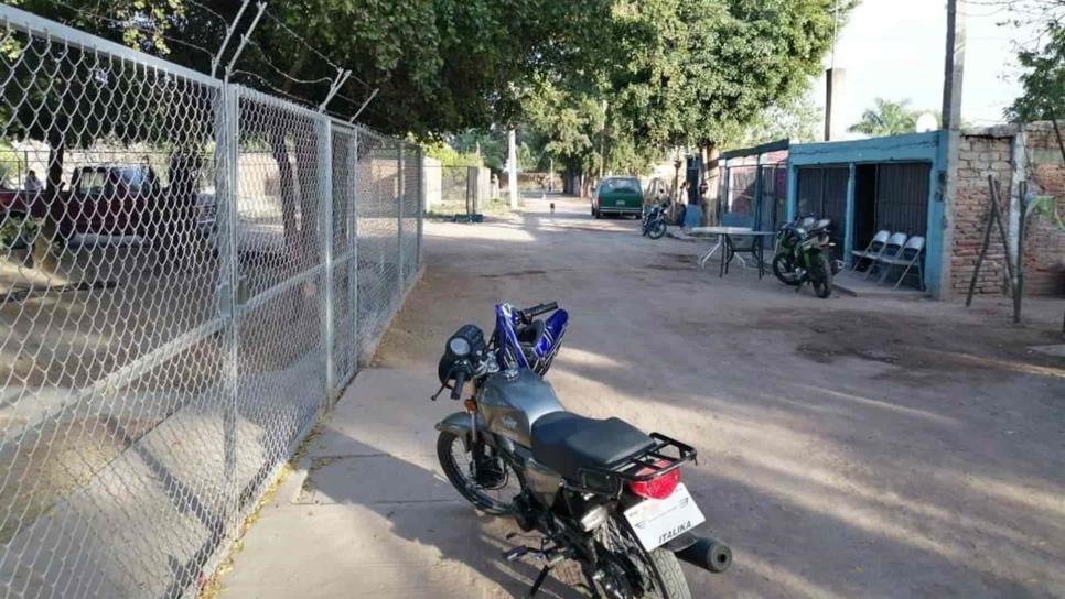 Mujer intenta asfixiar y arrojar al canal a su bebé en Los Mochis