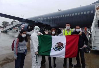 Regresan a México 280 connacionales varados en Argentina por Covid-19