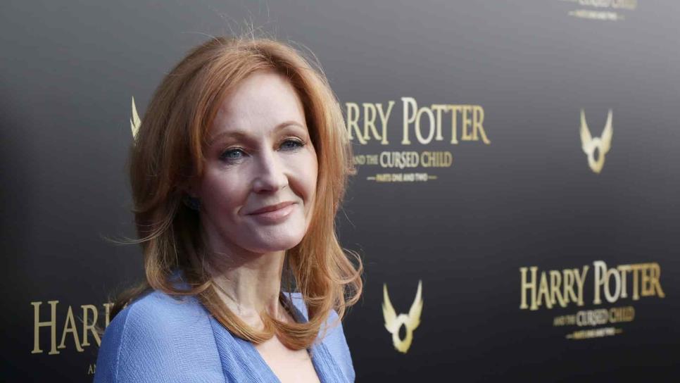 J. K. Rowling se recupera de los síntomas del Covid-19