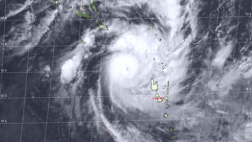 Ciclón tropical ‘Harold’ destruye centros turísticos en Tonga Ciclón tropical ‘Harold’ destruye centros turísticos en Tonga