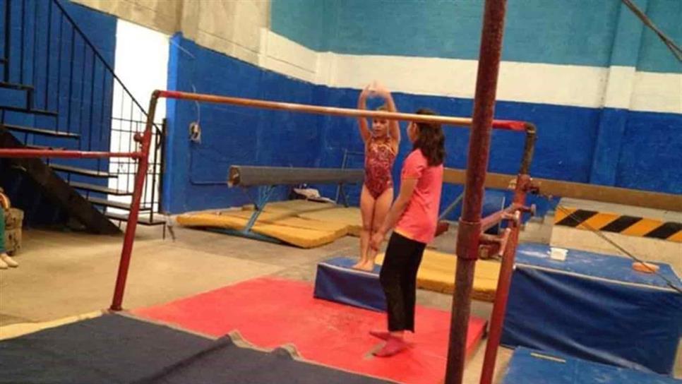 Denuncian cobros de mensualidades en escuela de gimnasia del ISDE