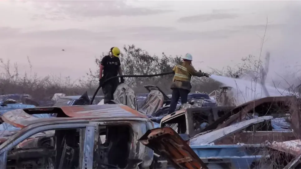 Se quema pensión de vehículos de Culiacán, otra vez