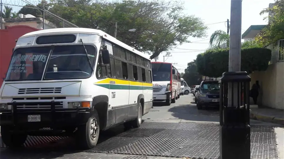 Cae 60 % el servicio de camiones urbanos en Mazatlán