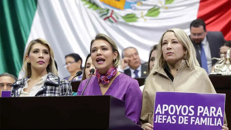 Necesario programa de apoyo para cuidados de hijos menores de enfermeras