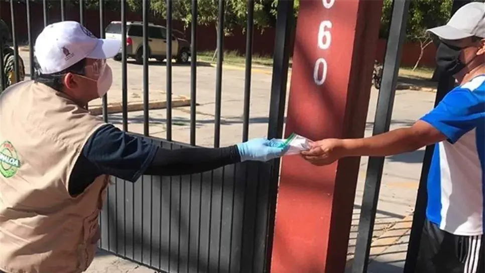 Llevan medicamento a 28 pacientes con Covid-19 en Culiacán