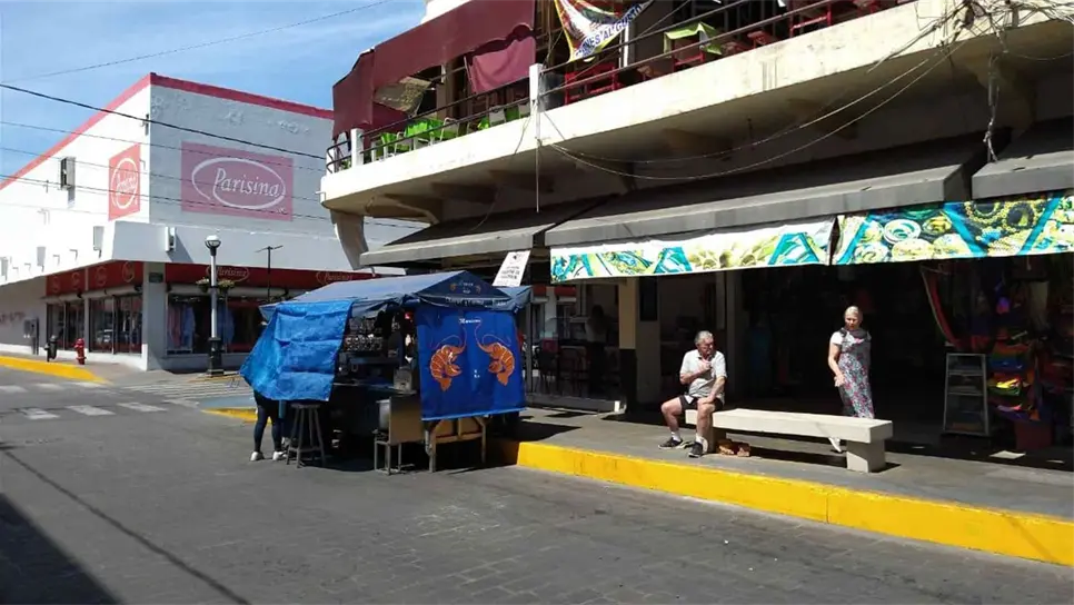 Reiteran llamado a negocios de comida para respetar Sana Distancia