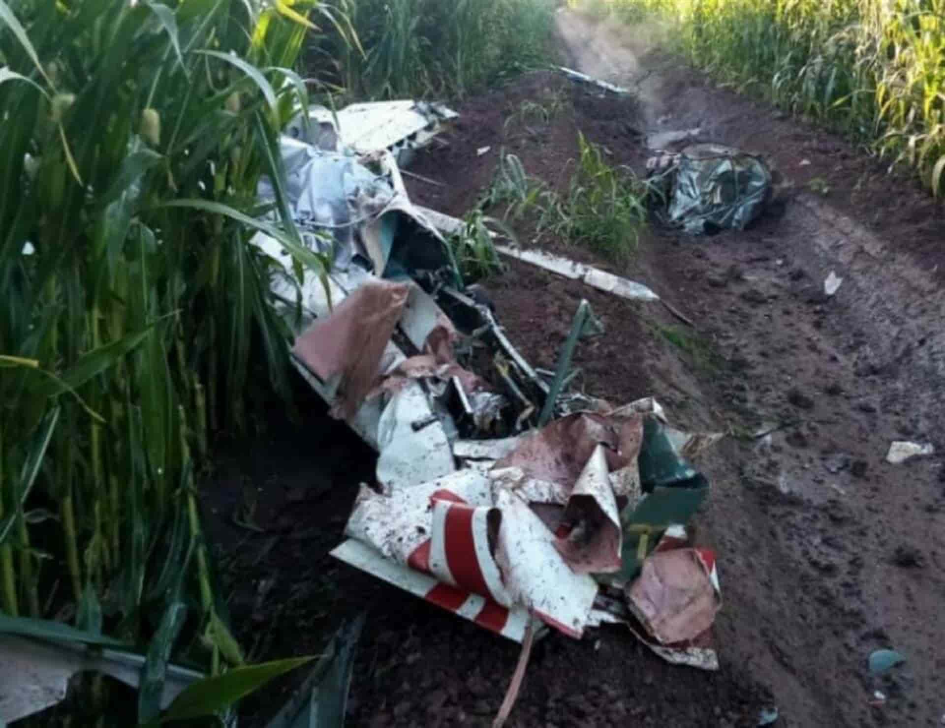 Muere piloto en Angostura al desplomarse avioneta fumigadora