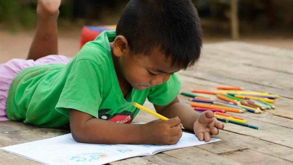 Con bolsas de dulces buscan llevar sonrisas este Día del Niño