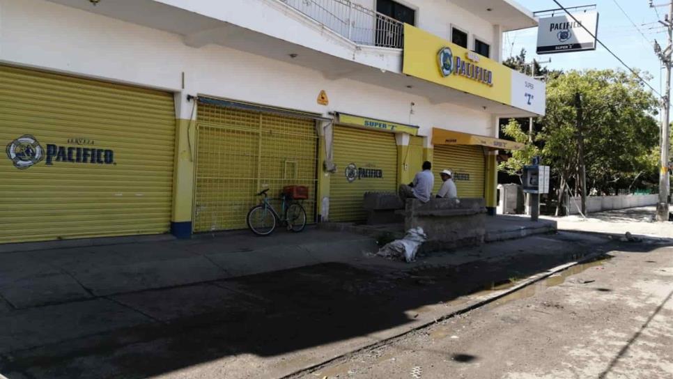 Se mantienen cerrados expendios de cerveza en Mazatlán