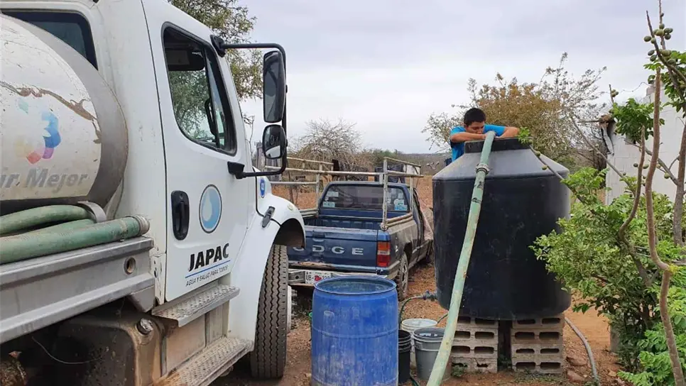 Atienden 28 comunidades con problemas de estiaje, en Culiacán