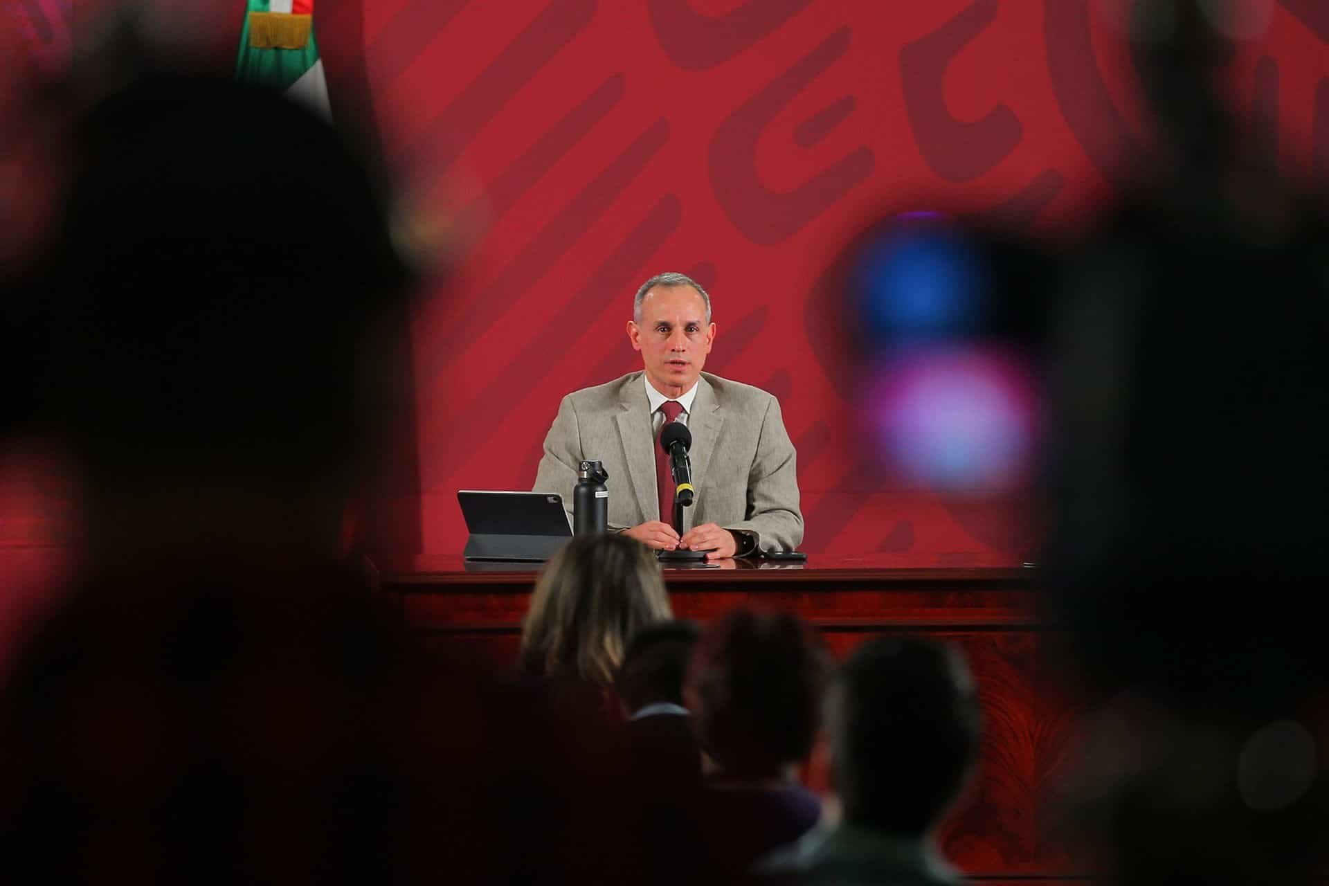 Reconoce López-Gatell cifras ocultas en número de decesos por Covid-19