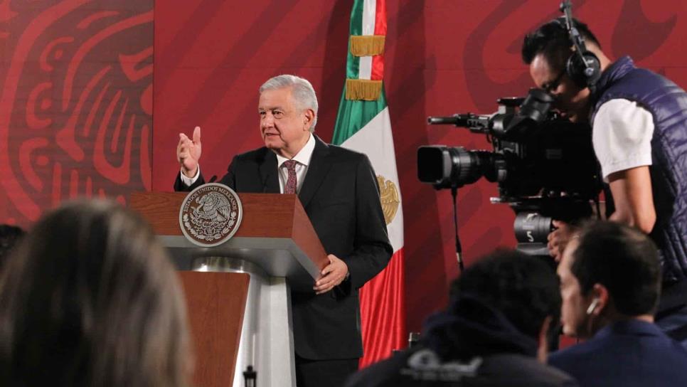 Anuncia AMLO reparto de fondo de 60 mil millones a los estados